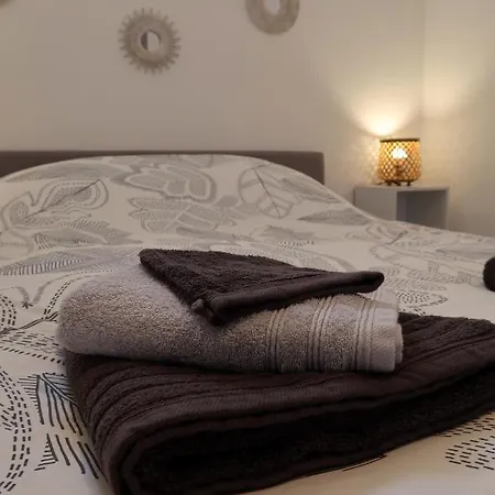 Centre- Prive Apartment *